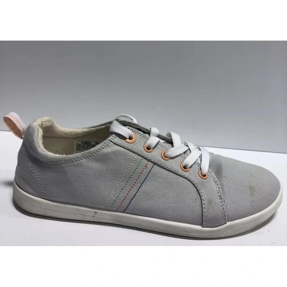 Vionic Women’s Beach Stinson, Grey Lace-Up Sneakers, Size 9.5M.